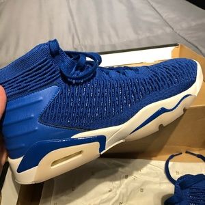 Jordan Flyknit Elevation 23